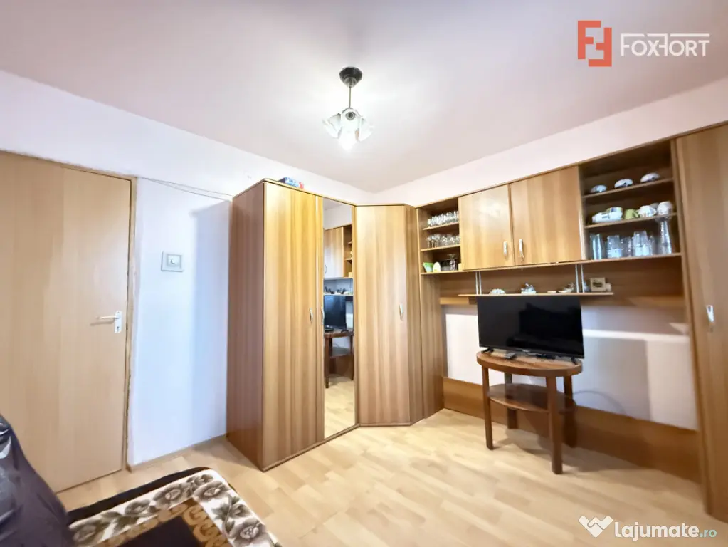 COMISION 0% - Apartament cu 4 camere, 79 mp utili, de vanzar - Timisoara (Timis)
