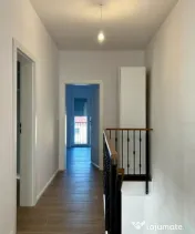 Duplex cu 4 camere si teren de 375 mp - zona Sanandrei