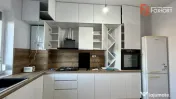 Duplex cu 4 camere si teren de 375 mp - zona Sanandrei