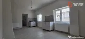 Spatiu comercial de inchiriat, finisat la cheie - Giroc 