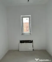 Duplex 5 camere spatios, cu 3 locuri de parcare - Dumbravita 
