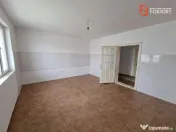 Casa cu 3 camere si teren de 2096 mp in Ianova 
