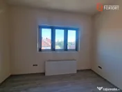 Duplex de vanzare cu 4 camere, Mosnita Noua 