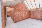 Casă P+E în Sânpetru, aproape de Dealul Lempeș 166 mp ut 