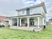 Casa individuala cu 4 camere complet mobilata - Albina 
