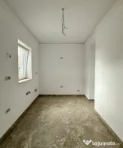 Duplex cu 3 camere si teren de 250 mp, zona Giarmata 
