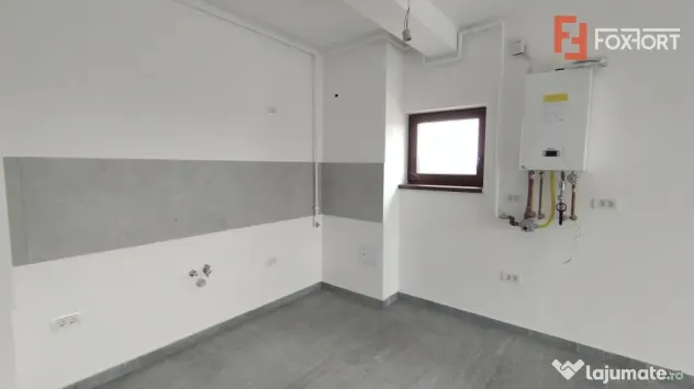 Apartament 3 camere, Zona Freidorf - Scara interioara, teras - Timisoara (Timis)