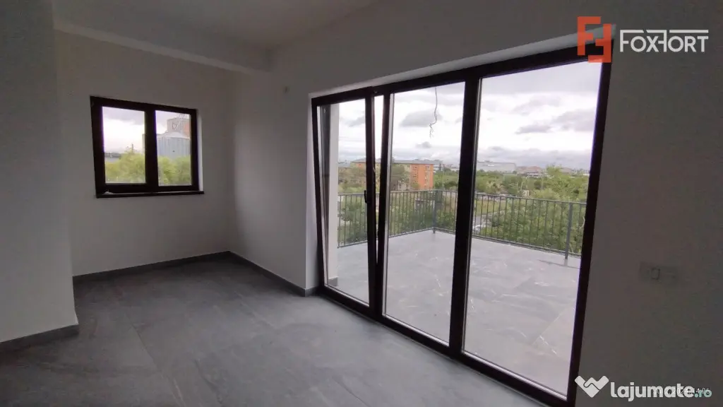 Apartament 3 camere, Zona Freidorf - Scara interioara, teras - Timisoara (Timis)
