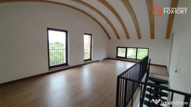 Apartament 3 camere, Zona Freidorf - Scara interioara, teras - Timisoara (Timis)