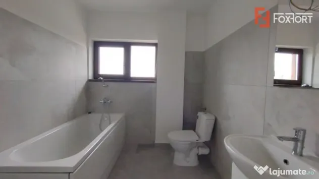 Apartament 3 camere, Zona Freidorf - Scara interioara, teras - Timisoara (Timis)
