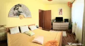 Apartament 3 camere, Lipovei - loc de parcare, balcon 