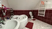 Casa individuala 4 camere, 165 mp, in Giroc vatra satului 