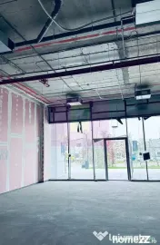 Spatiu comercial imobil nou Sebastian- Razoare. 