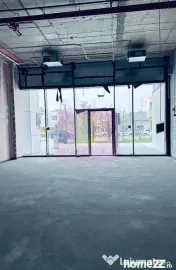 Spatiu comercial imobil nou Sebastian- Razoare. 