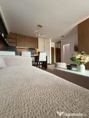Apartament 2 camere, 45mp, lift, prima inchiriere, zona Eroilor