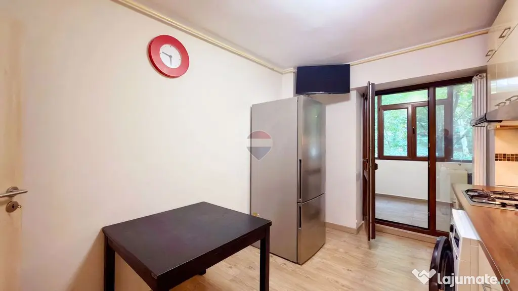 Inchiriere 3 camere 80 mp | Centrala Proprie | 1 Parcare | Boxa | Parc - Bucuresti (Bucuresti-Ilfov)