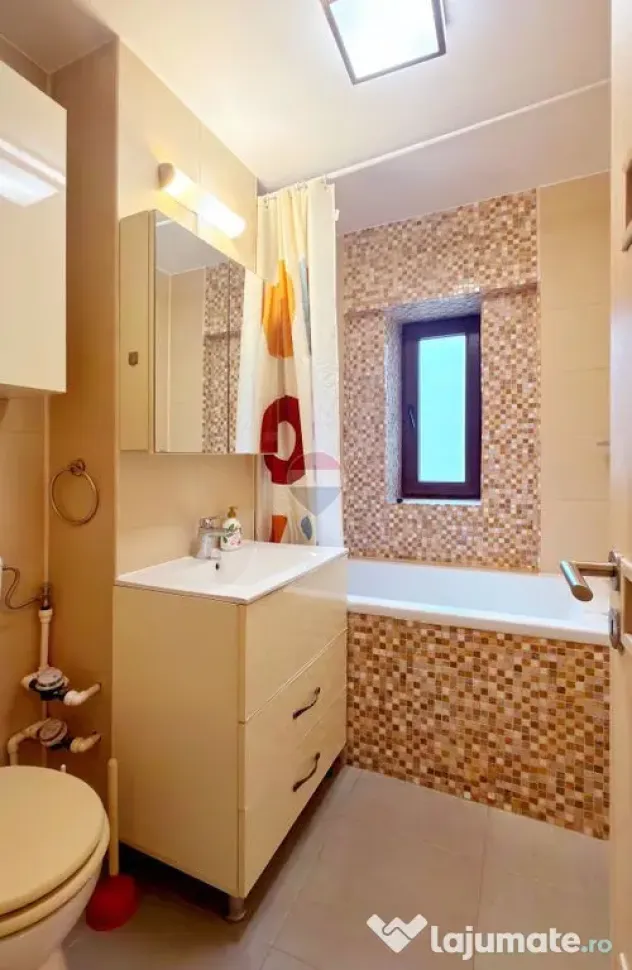 Inchiriere 3 camere 80 mp | Centrala Proprie | 1 Parcare | Boxa | Parc - Bucuresti (Bucuresti-Ilfov)