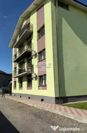 Apartament cu 3 camere, 75 mp, bloc nou Adjud 