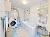 Casa cu vatra traditionala, gradina, garaj, facilitati, Codl