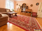Casa cu vatra traditionala, gradina, garaj, facilitati, Codl