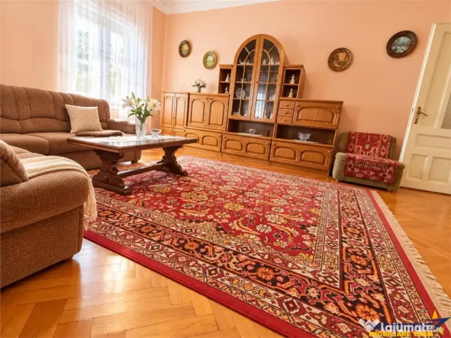 Casa cu vatra traditionala, gradina, garaj, facilitati, Codl - Brasov (Brasov)