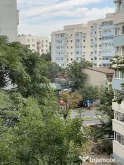 Garsoniera decomandata, Aparatorii Patriei, Tomesti 