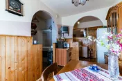 Apartament de vanzare - 2 camere - Zona Tudor 