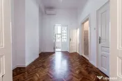 Apartament spațios cu 2 camere, situat pe strada Mețianu 