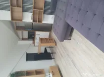 Închiriez Apartament