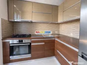 Apartament 2 camere, loc de parcare /centrala proprie- Basar 