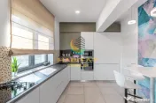 Apartament 4 camere etaj 1 bloc nou cu Mutare imediata