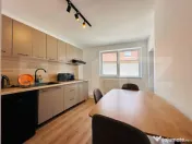 Cladire cu 12 camere - Regim Hotelier / Apart Hotel - in zon
