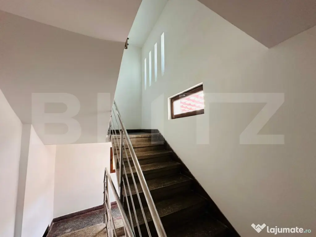 Cladire cu 12 camere - Regim Hotelier / Apart Hotel - in zon - Brasov (Brasov)