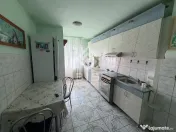 Apartament de vânzare 2 camere - zona Lama 