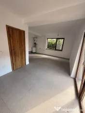Spatiu comercial zona Eroilor