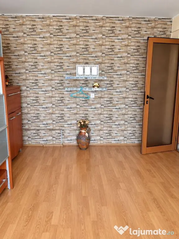 APARTAMENT 3 CAMERE DECOMANDAT – MAZEPA 2 – ETAJ INTERMEDIAR - Galati (Galati)