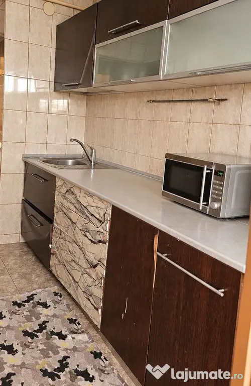 APARTAMENT 3 CAMERE DECOMANDAT – MAZEPA 2 – ETAJ INTERMEDIAR - Galati (Galati)