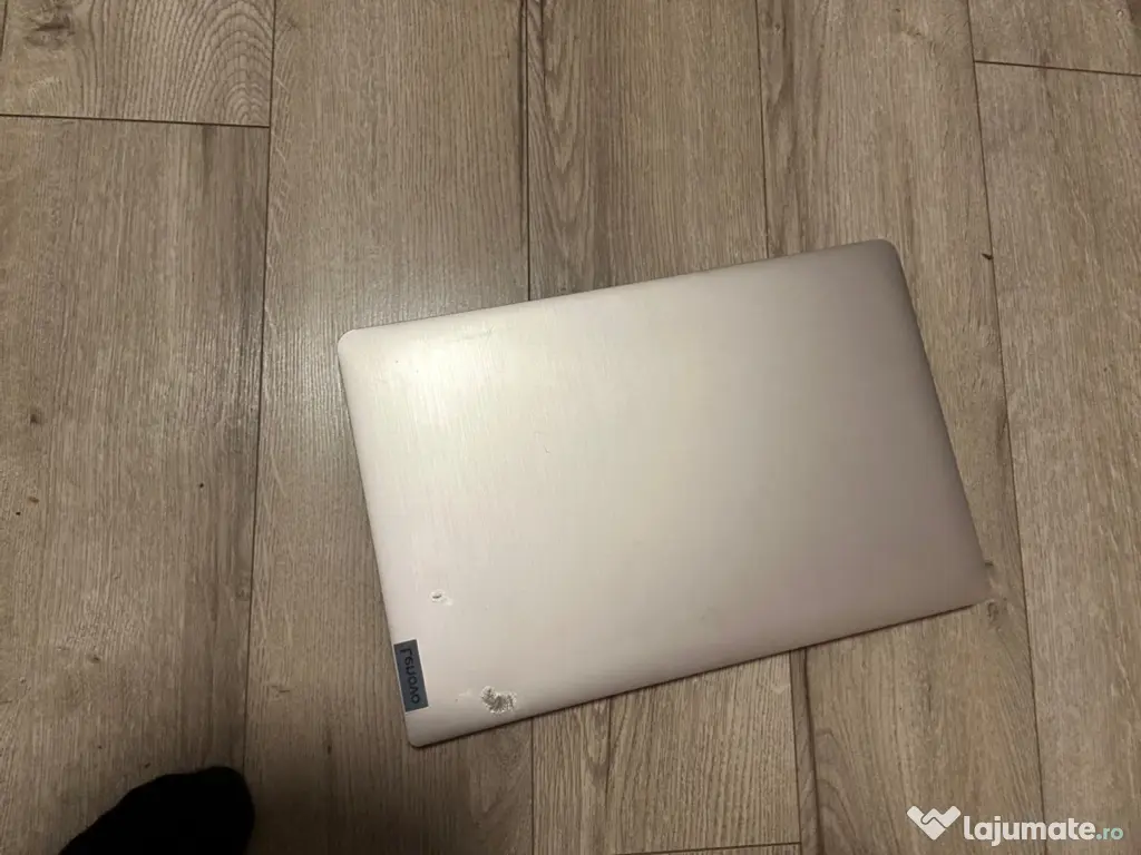 vand leptop lenovo pt piese urgent!!