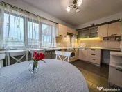 Apartament pe 2 etaje cu 3 camere 2 bai 85mp + 27mp terasă 