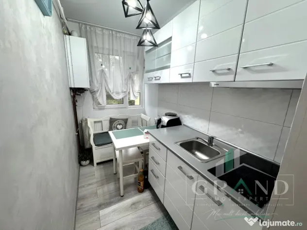 OPORTUNITATE | 2 CAMERE DECOMANDAT | LOGIE | PARCARE | B-dul - Baia Mare (Maramures)