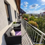 Apartament 3 camere, decomandat, regim vila, 2 terase, parca 
