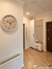 Apartament 3 camere, decomandat, regim vila, 2 terase, parca 