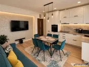 Apartament 3 camere, decomandat, regim vila, 2 terase, parca 