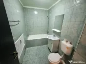 Apartament cu 2 camere de închiriat - Zona Florilor