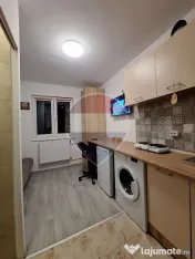 Camera de camin de inchiriat | 12mp | Baie proprie | Str Lamaitei 
