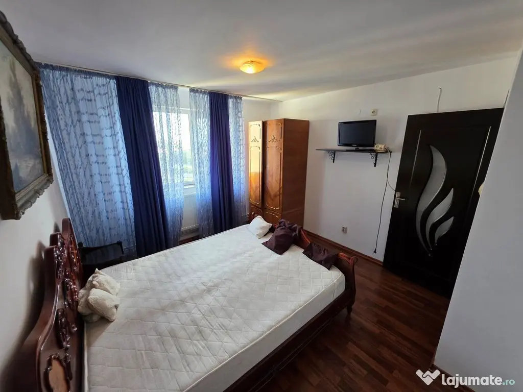 Apartament 2 camere transformat in 3 camere zona KM 4-5 - Constanta (Constanta)
