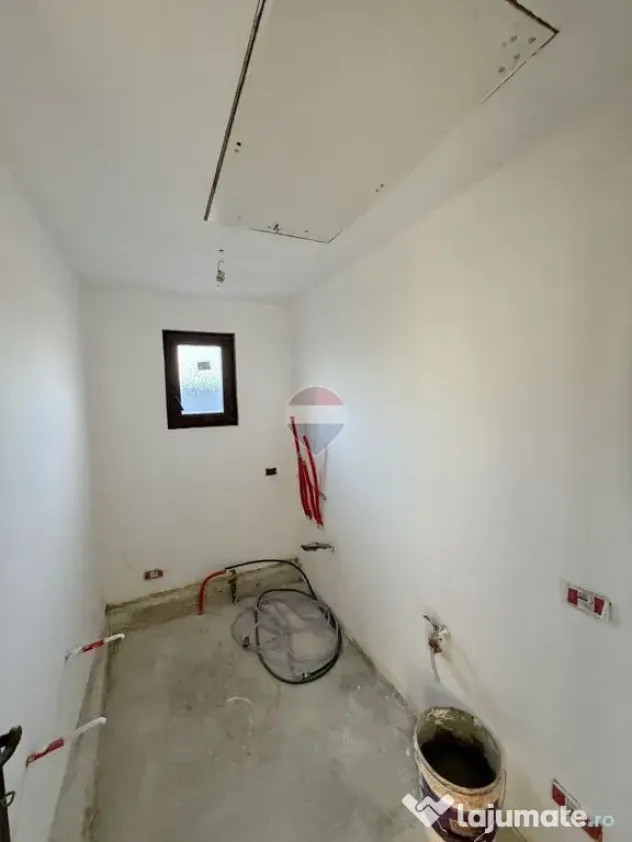 Casă de vanzare Golesti 4 camere 3 bai - Golesti (Vrancea)