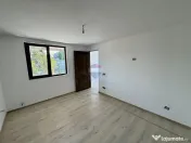Casă de vanzare Golesti 4 camere 3 bai 