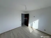 Casă de vanzare Golesti 4 camere 3 bai 