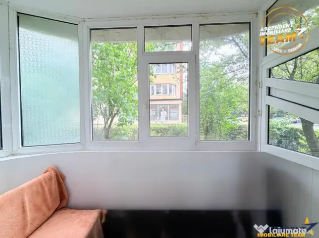 Proprietate si cu acces privat, 50mp, rezidential birouri - Brasov (Brasov)